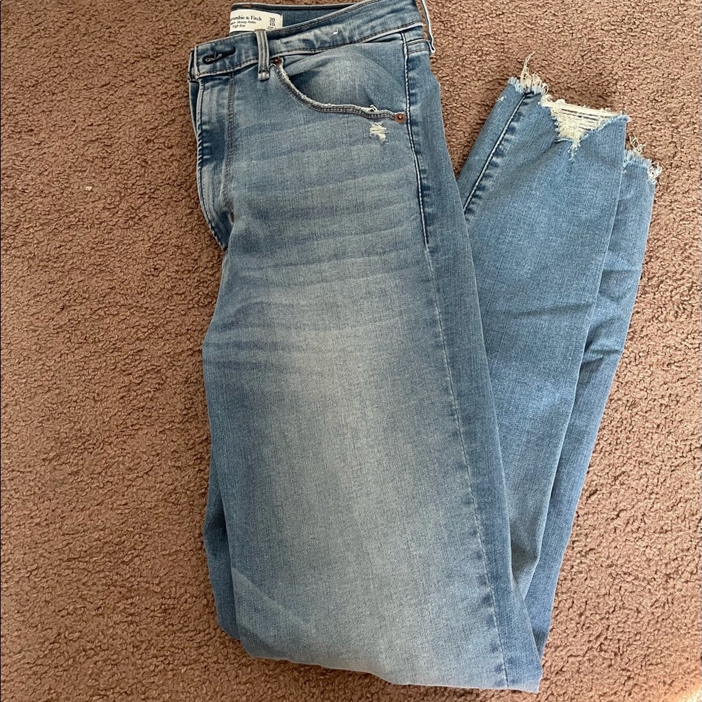 Abercrombie & Fitch High Rise Skinny Jeans